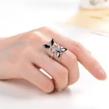 Onxy Ring